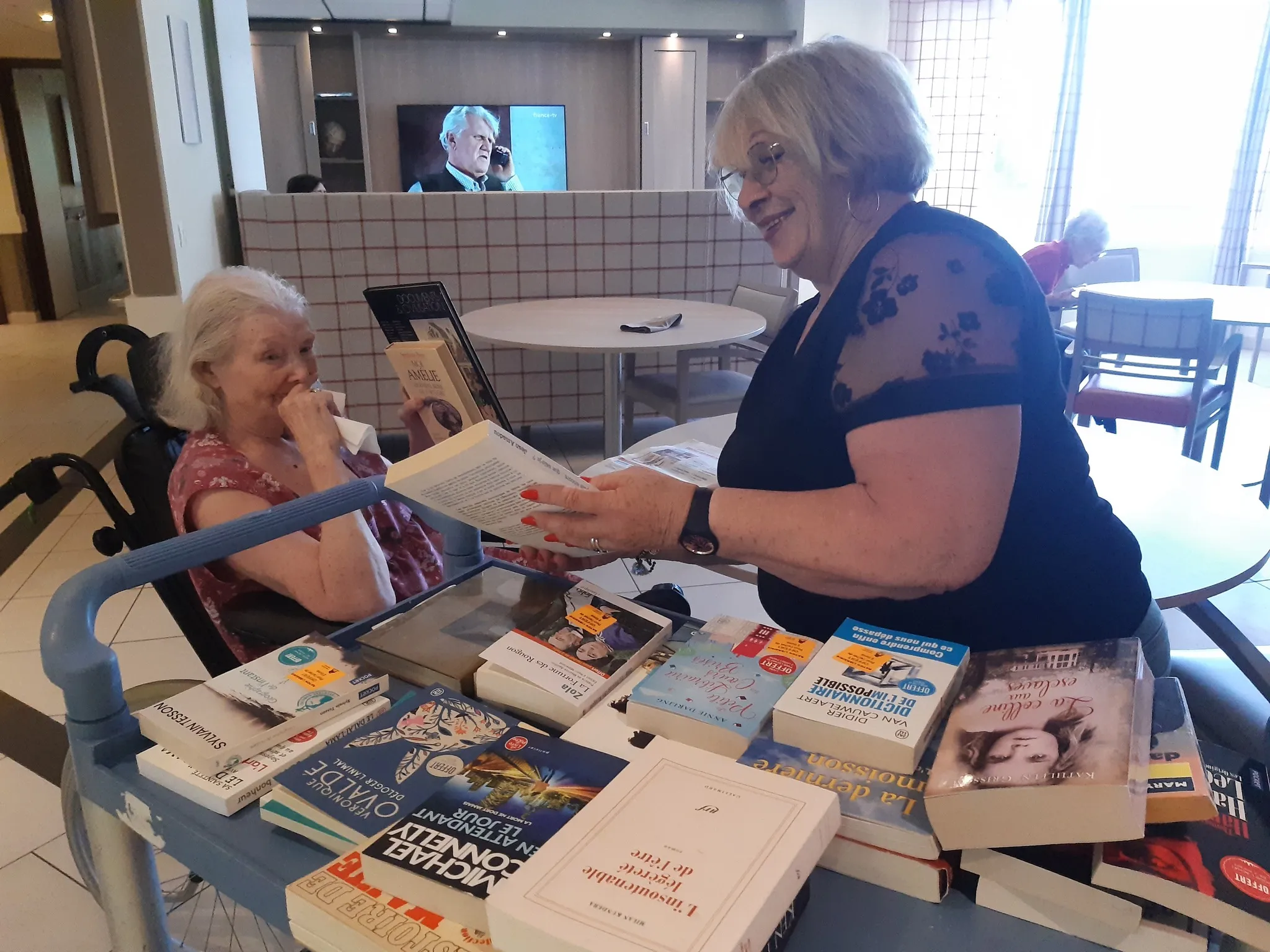 EHPAD Beauregard accueillant une bibliothèque ambulante